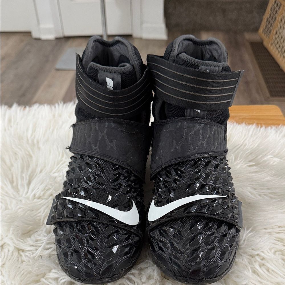Nike Black and White Men's Sneakers Size 11.5